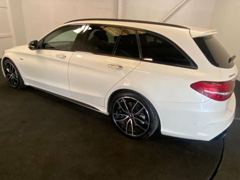 Mercedes-Benz C Class 3.0 Amg C KW70FUY White #3