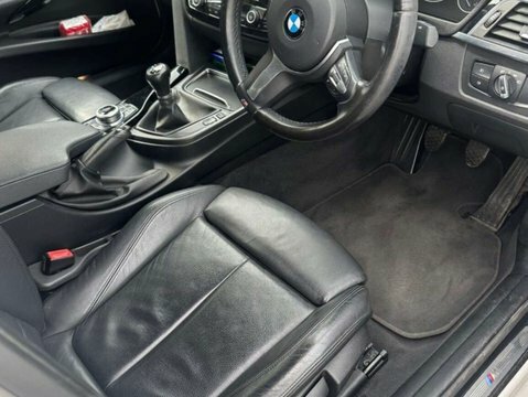 BMW 3 Series 2.0 320I M White #3