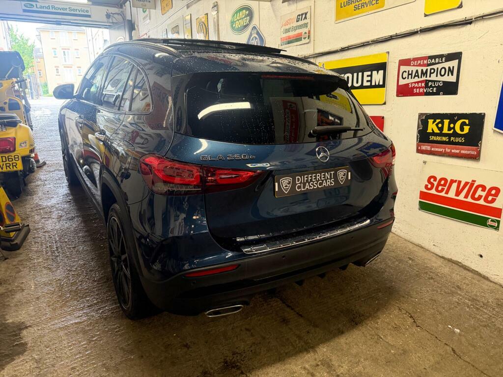 Mercedes-Benz GLA Class 1.3 Gla250e 15.6Kwh Amg Line Night Edition Premiu Blue #2
