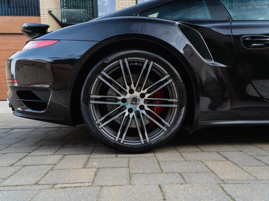 Porsche 911 Automatic White #36