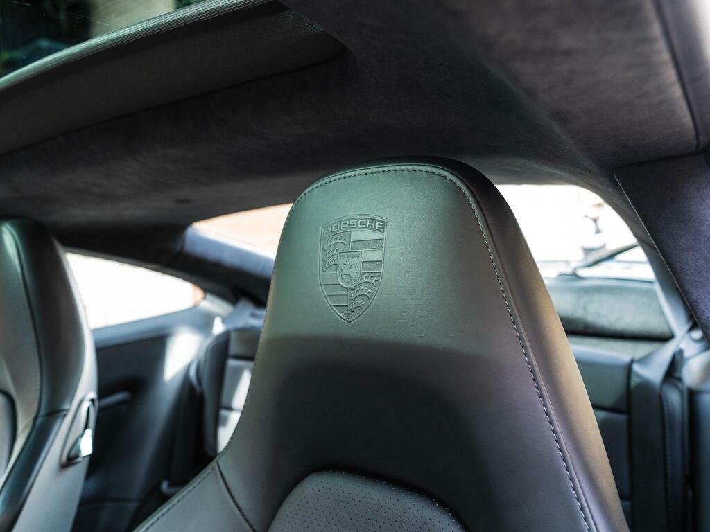 Porsche 911 Automatic White #28