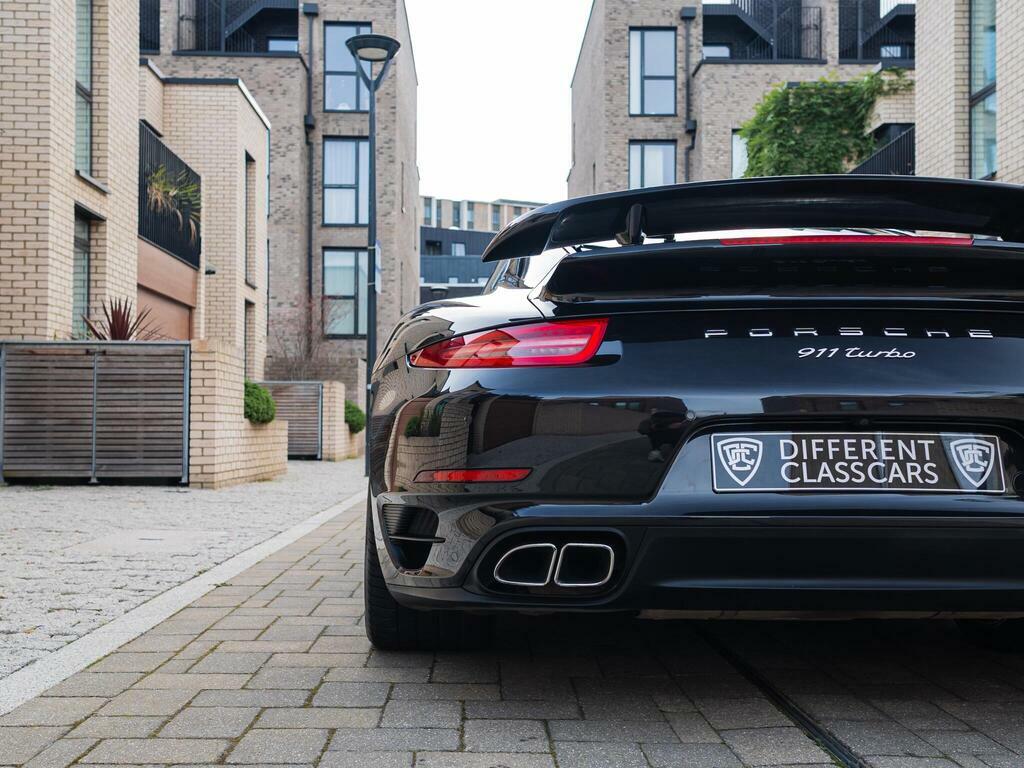 Porsche 911 Automatic White #40