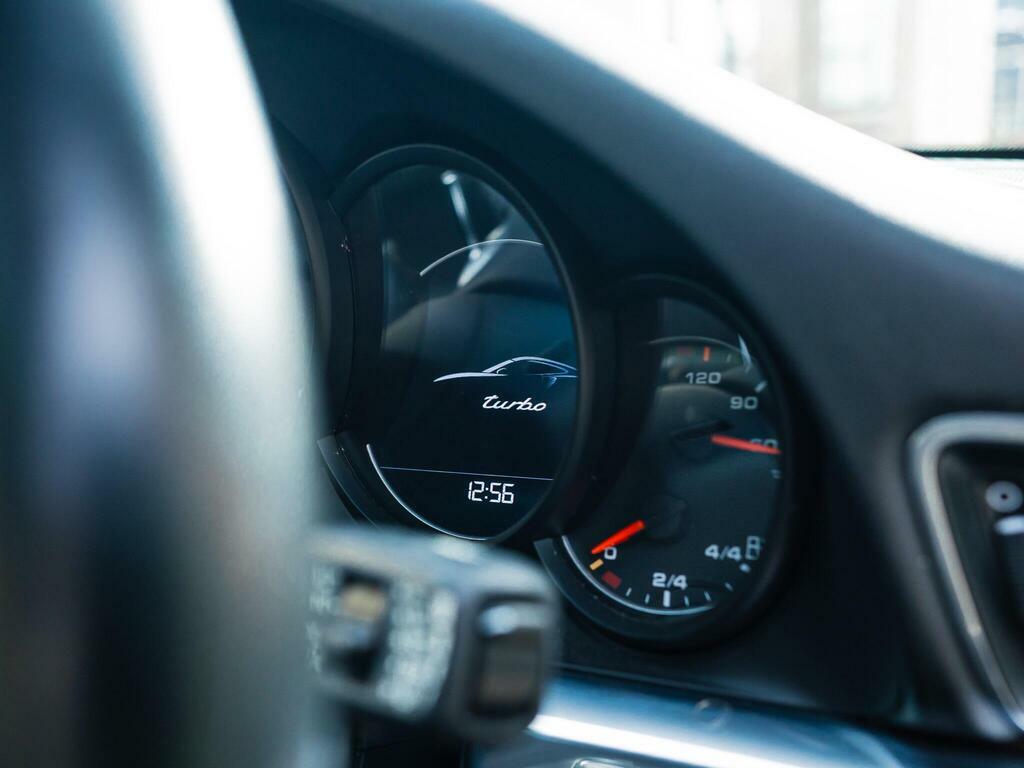 Porsche 911 Automatic White #11