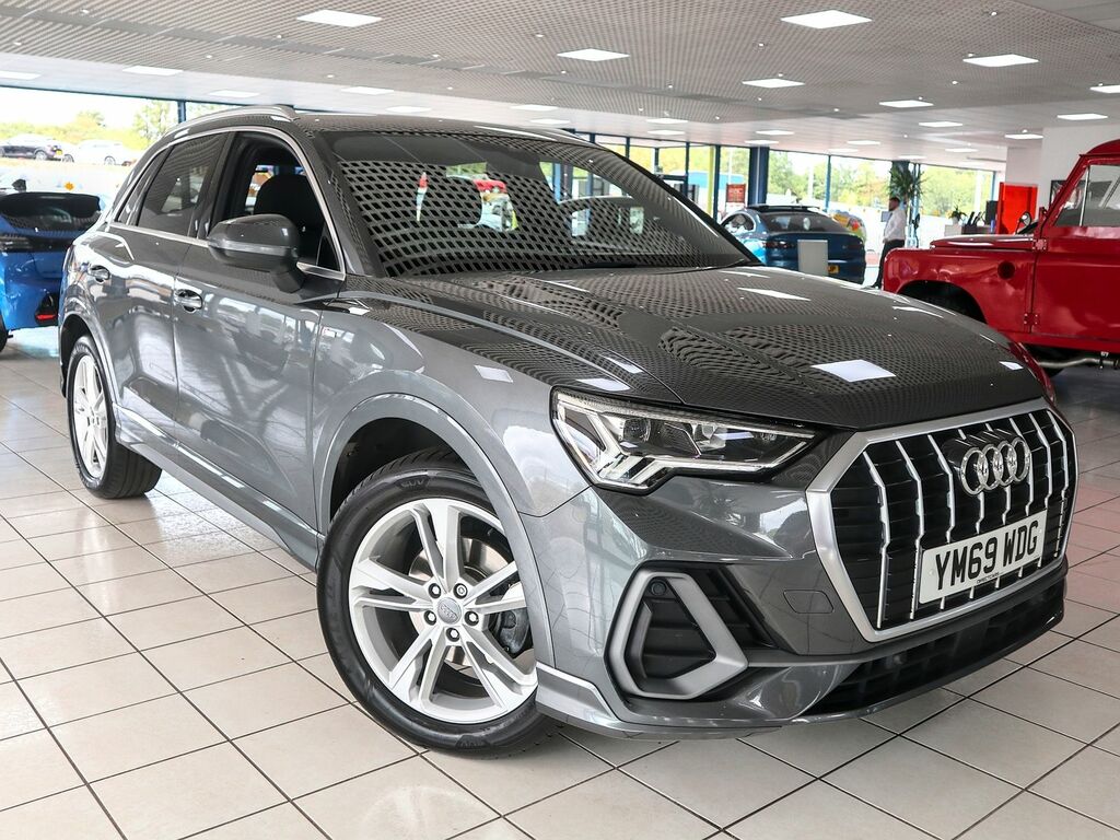 Audi Q3 1.5 S Line 35 Tfsi S Tronic Grey