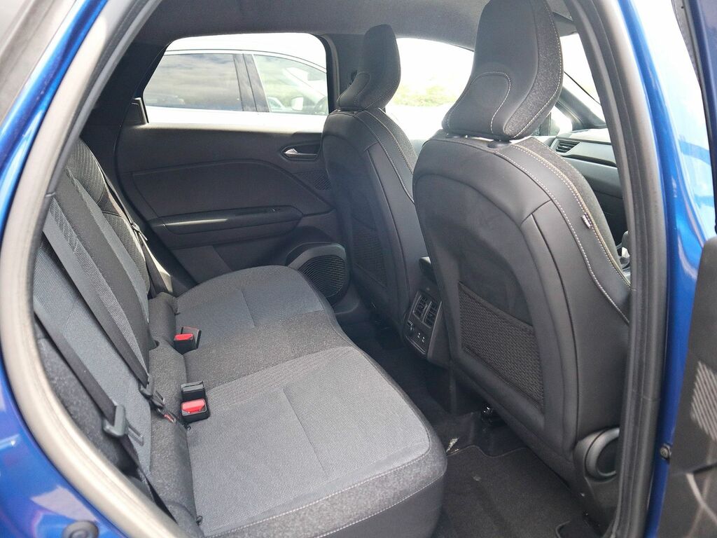Renault Captur 1.6 Techno E-tech Blue #4