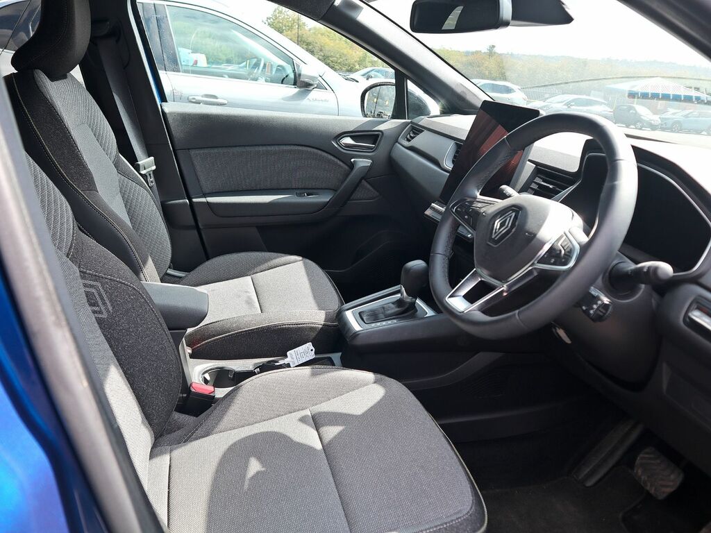 Renault Captur 1.6 Techno E-tech Blue #3