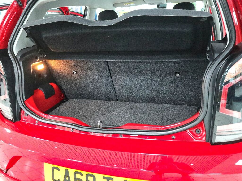 Volkswagen Up 1.0 Move Up Hatchback Red #19