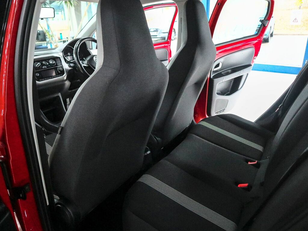 Volkswagen Up 1.0 Move Up Hatchback Red #20
