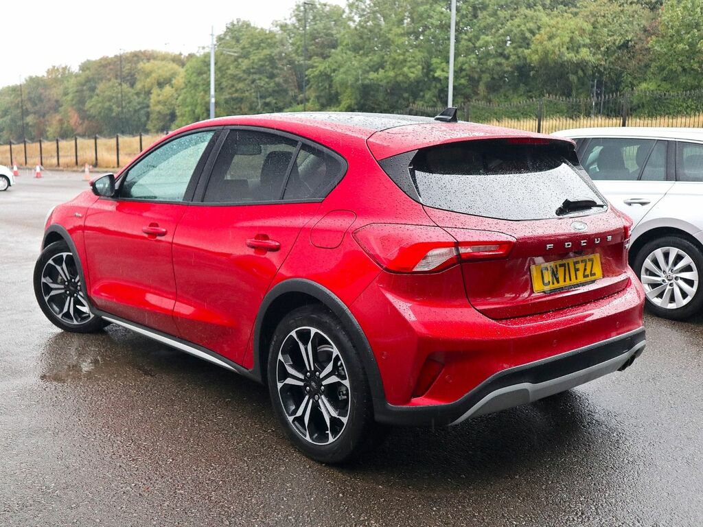 Ford Focus 1.0 Active X Edition Ecoboost Mhev CN71FZZ Red #2