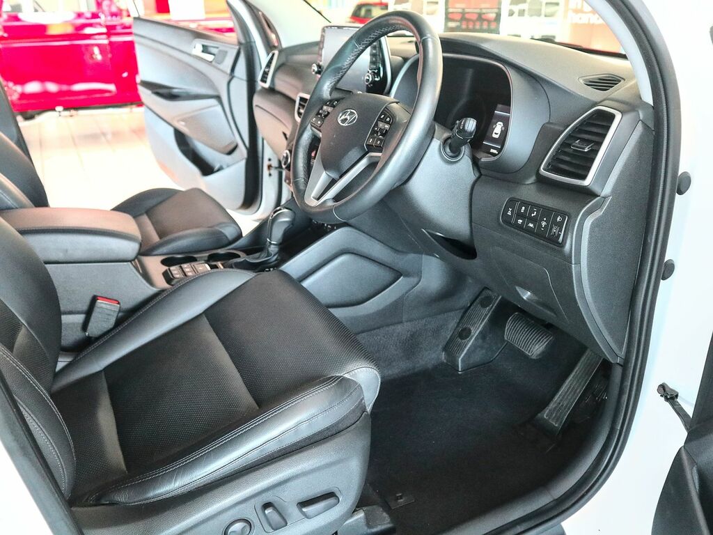 Hyundai Tucson Premium Se Crdi Mhev 4Wd White #3