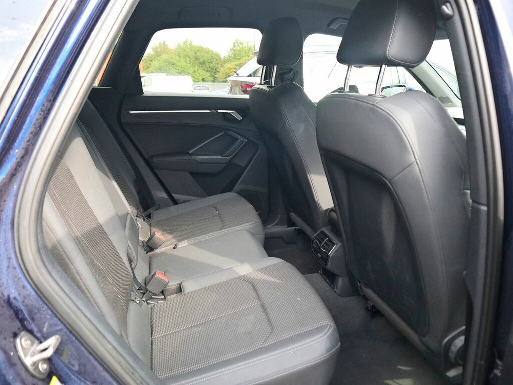 Audi Q3 S Line 35 Tfsi Blue #4