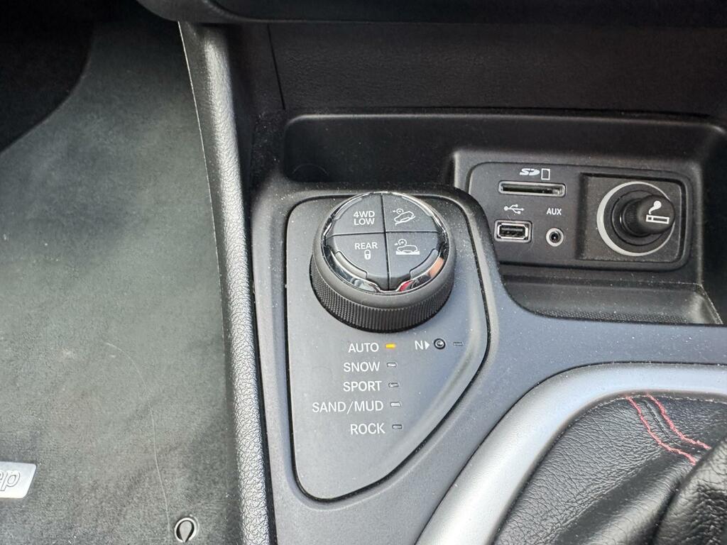 Jeep Cherokee 2.0 Crd Grey #32