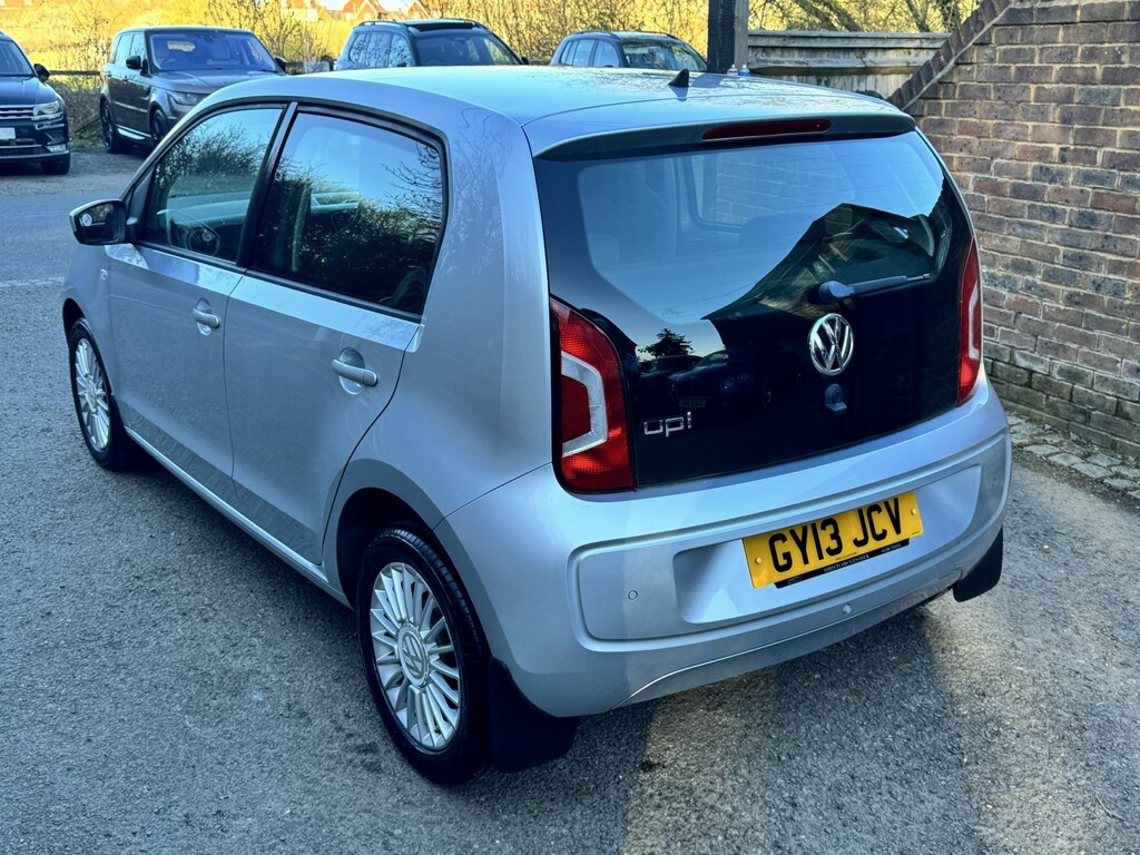 Volkswagen Up Hatchback 1.0 High Up 201313 Silver #4