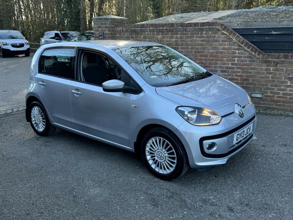 Volkswagen Up Hatchback 1.0 High Up 201313 Silver