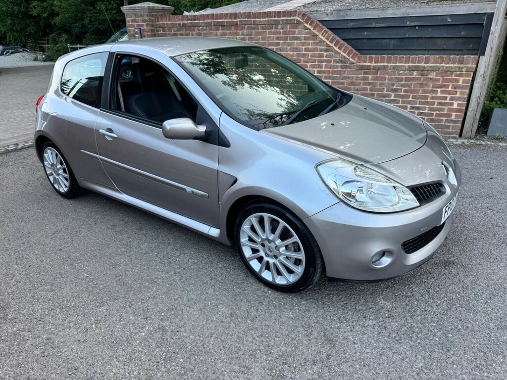 Renault Clio Initiale Gold #21