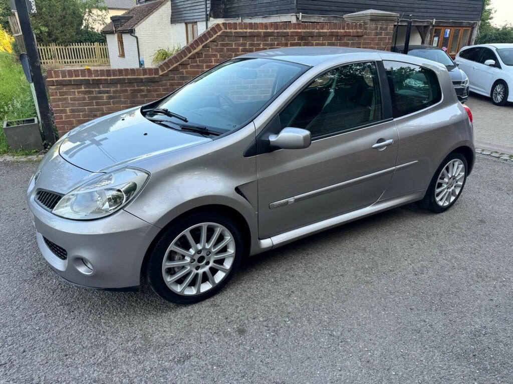 Renault Clio Initiale Gold #29