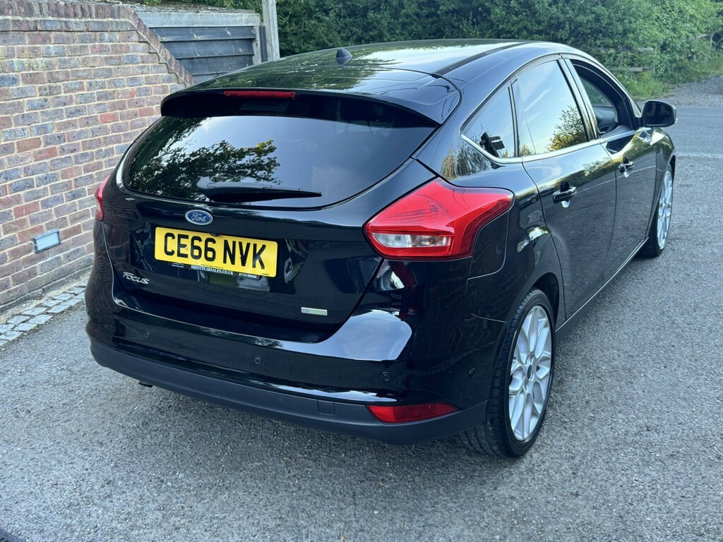 Ford Focus Hatchback 1.0 T Ecoboost Titanium X 201666 CE66NVK Black #6