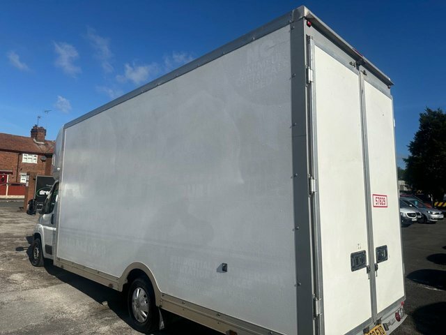 Peugeot Boxer 2.0 Blue Hdi 335 White #2