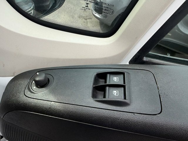 Peugeot Boxer Panel Van Silver #16