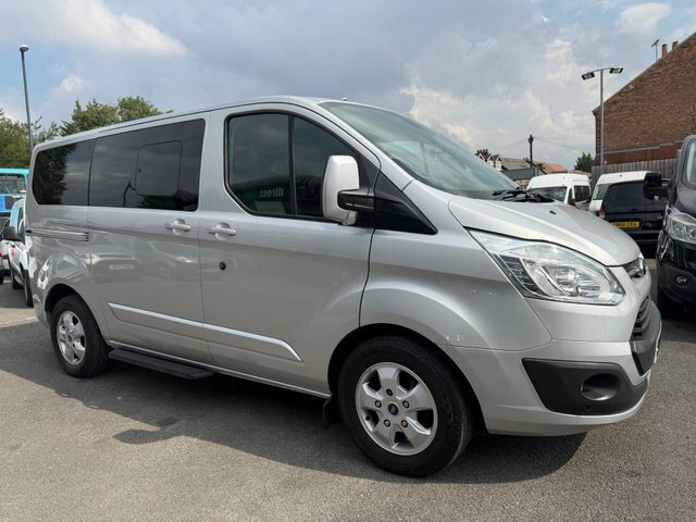 Ford Tourneo Custom 2.0 310 Ecoblue Titanium EK17WDC Silver #2