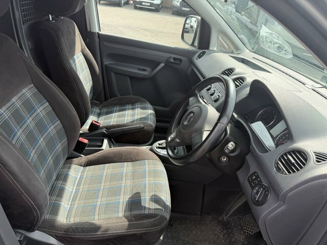 Volkswagen Caddy Panel Van Blue #9