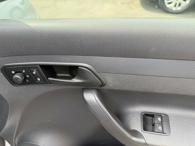Volkswagen Caddy Panel Van Blue #11