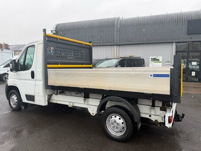 Peugeot Boxer 2.2 Hdi 335 Tipper White #2