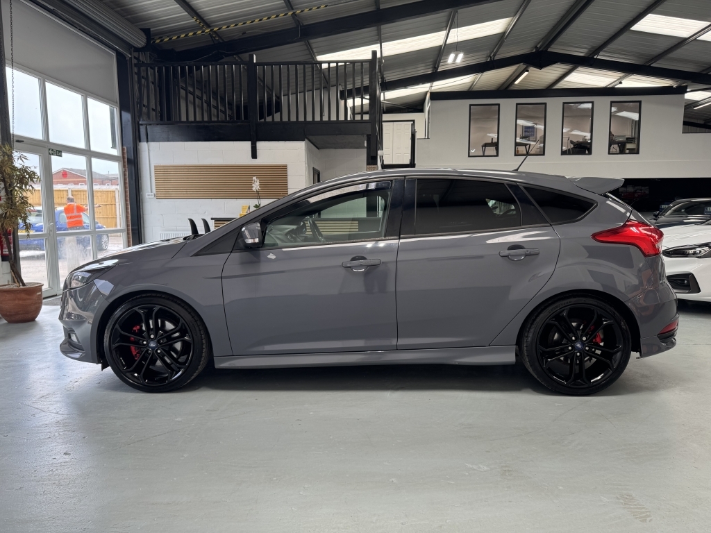 Ford Focus 2.0 St-3 AO16ZVU Grey #2