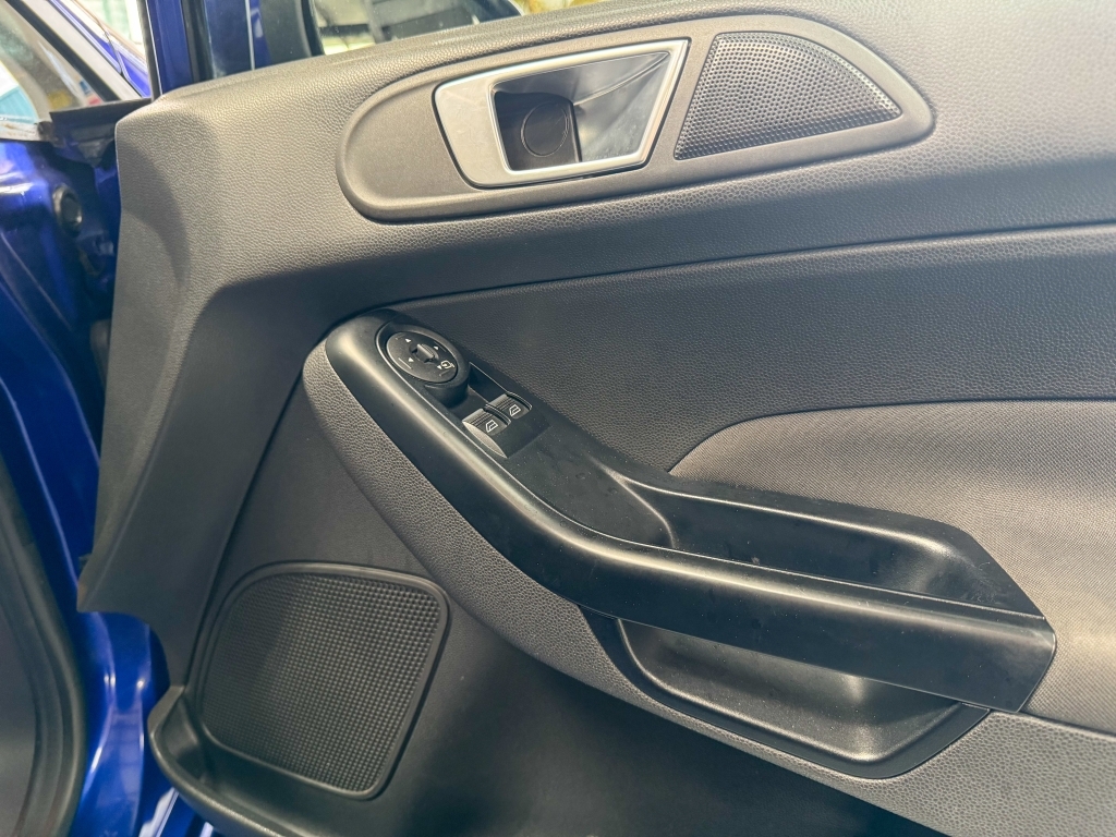 Ford Fiesta 1.0 Ecoboost Zetec White #21