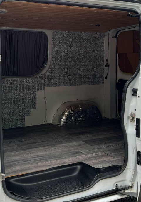 Renault Trafic Mpv Silver #18