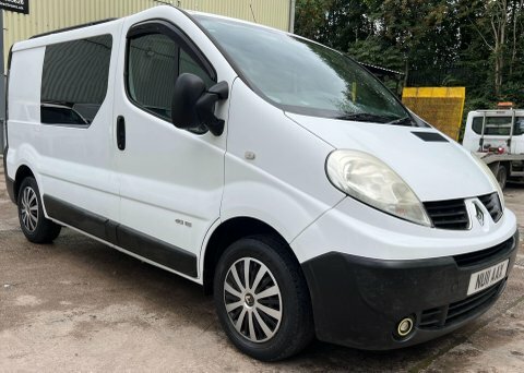 Renault Trafic Mpv Silver #4