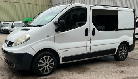 Renault Trafic Mpv Silver #20