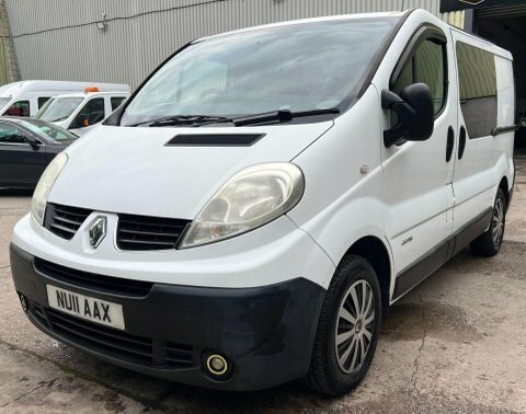 Renault Trafic Mpv Silver #22