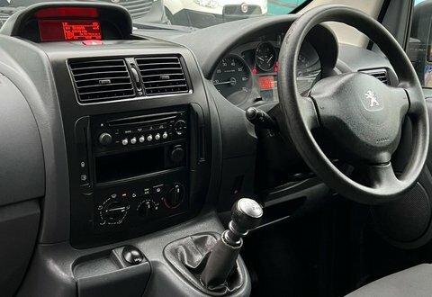 Peugeot Expert #40