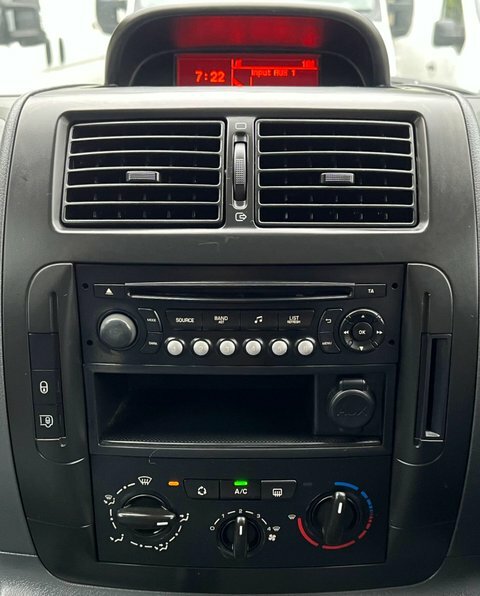 Peugeot Expert #33