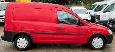 Vauxhall Combo 1.3 Cdti 1700 Red #6