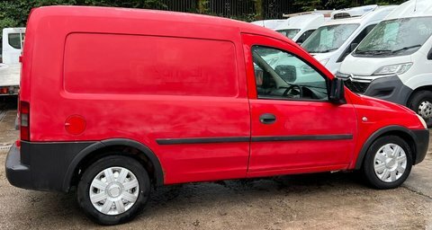 Vauxhall Combo Panel Van Red #7