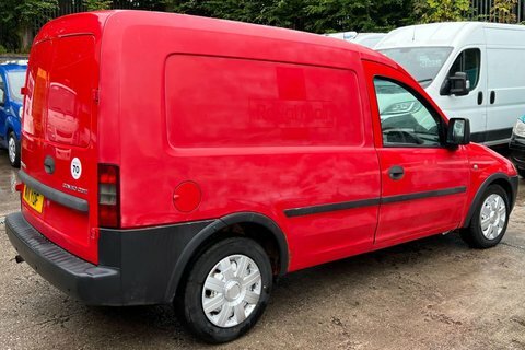 Vauxhall Combo Panel Van Red #8