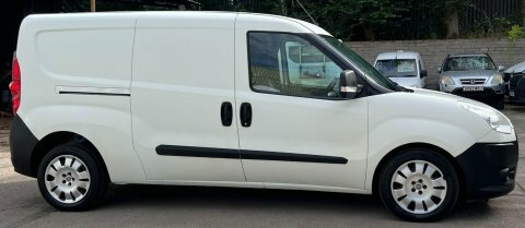 Fiat Doblo 1.6 Jtd Multijet White #6