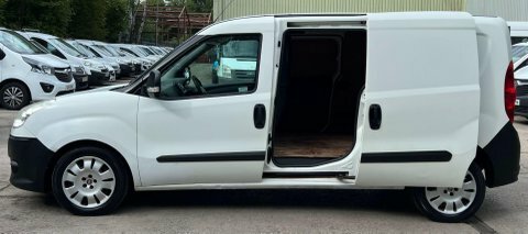 Fiat Doblo Panel Van White #20