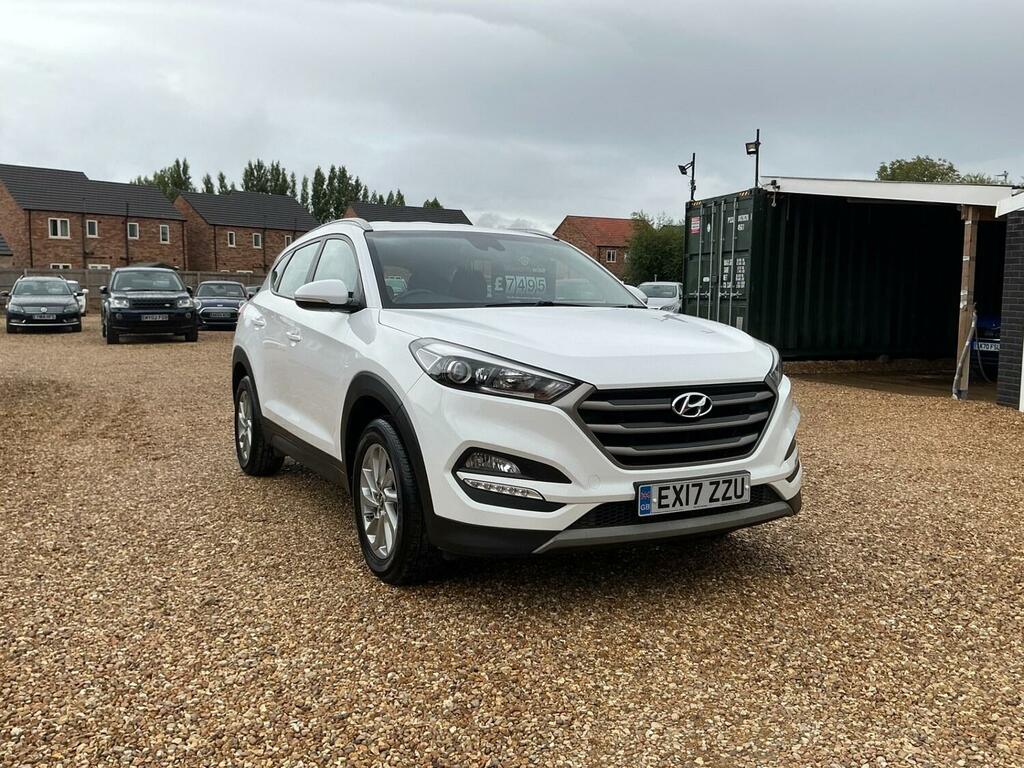 Hyundai Tucson 1.6 Gdi Blue Drive Se Nav 2Wd White