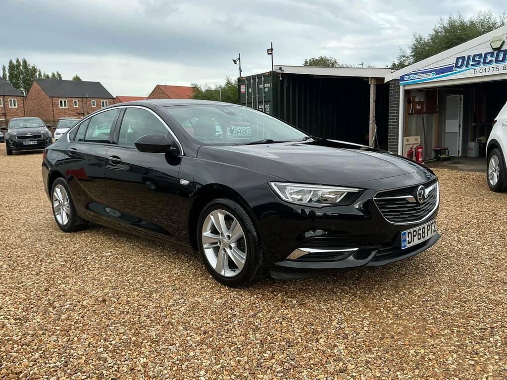 Vauxhall Insignia 1.6 Turbo D Ecotec Tech Line Nav Black #2