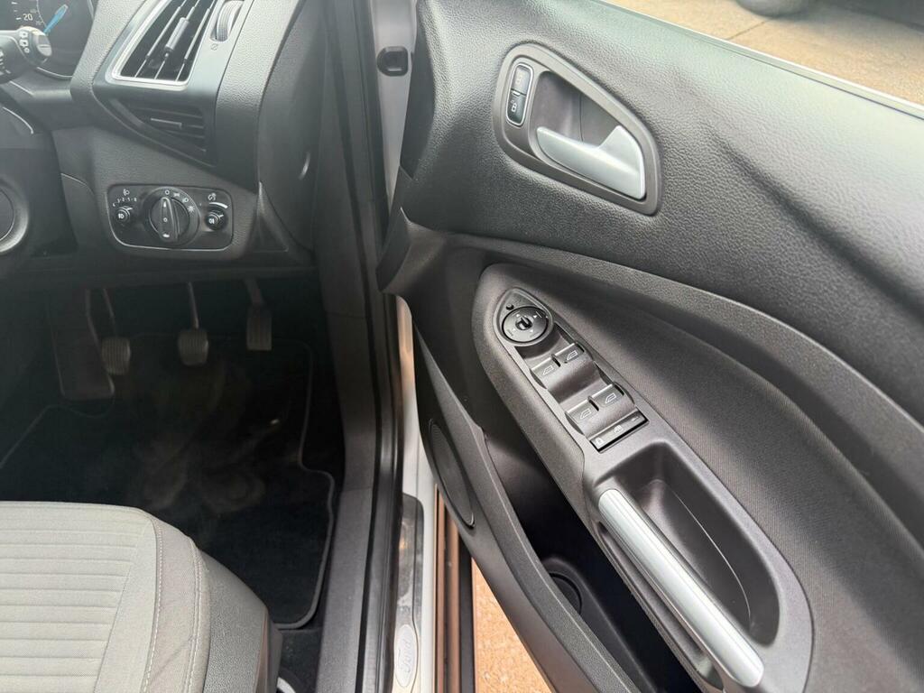 Ford C-Max 1.5 Tdci Titanium Euro 6 Ss EK17VHX Silver #6