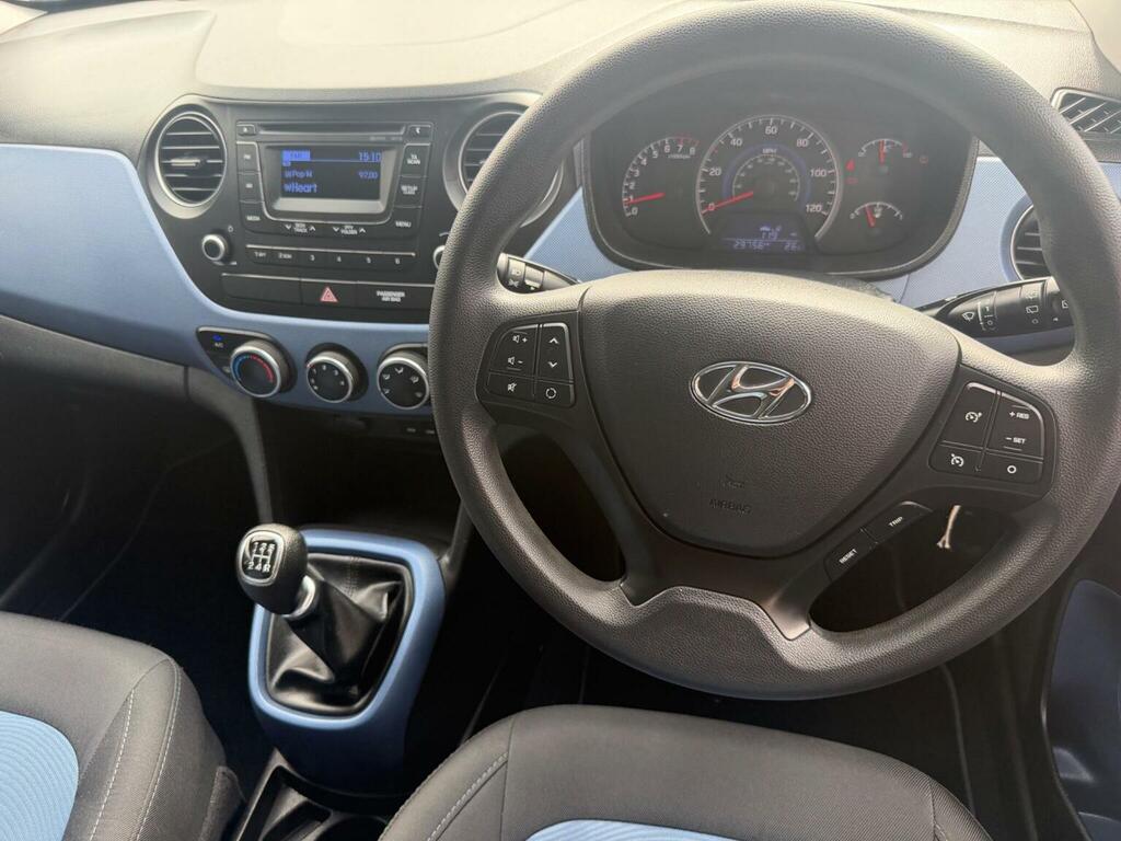 Hyundai I10 1.2 Se Euro 5 YA66KZH Grey #2