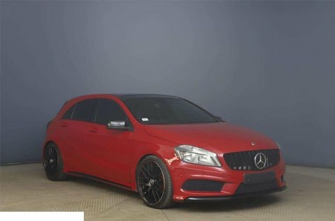 Mercedes-Benz A Class 1.6 A200 Amg Red