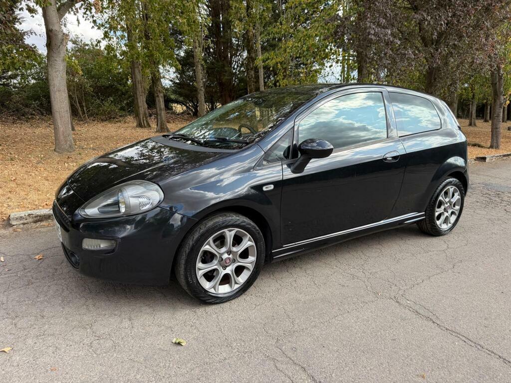 Fiat Punto 1.4 Gbt Euro 6 S S Black #2