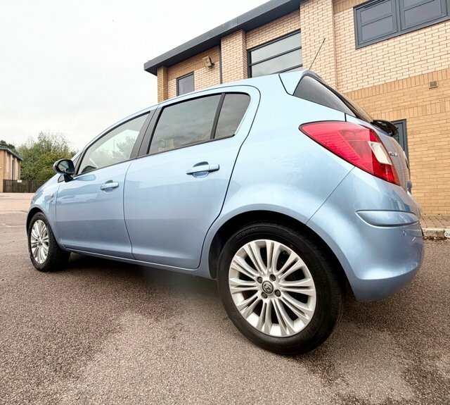 Vauxhall Corsa 1.4 16V Se Hatchback Wide Ratio Blue #2