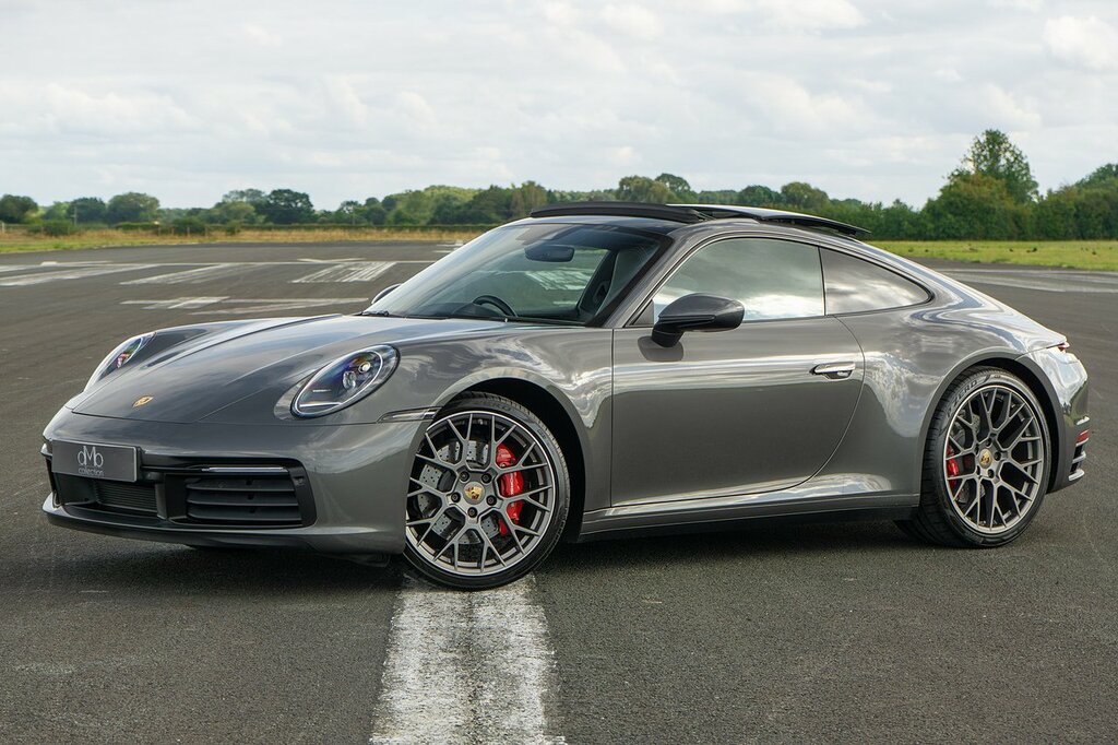 Porsche 911 T 992 Carrera 4S Grey