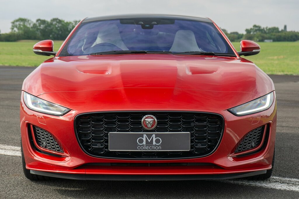 Jaguar F-Type I4 First Edition Black #15