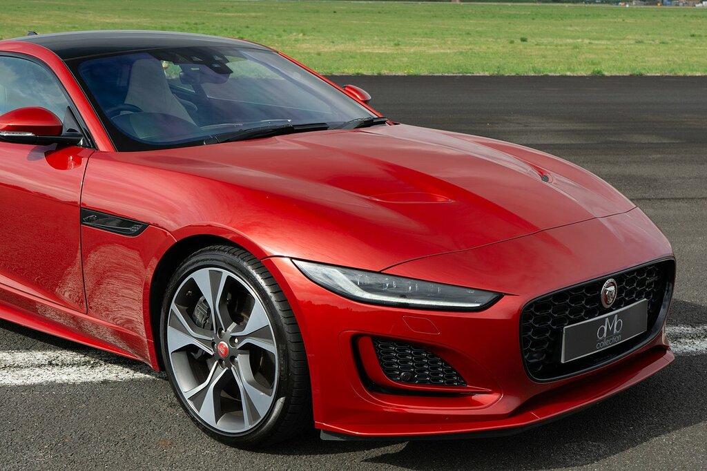 Jaguar F-Type I4 First Edition Black #11